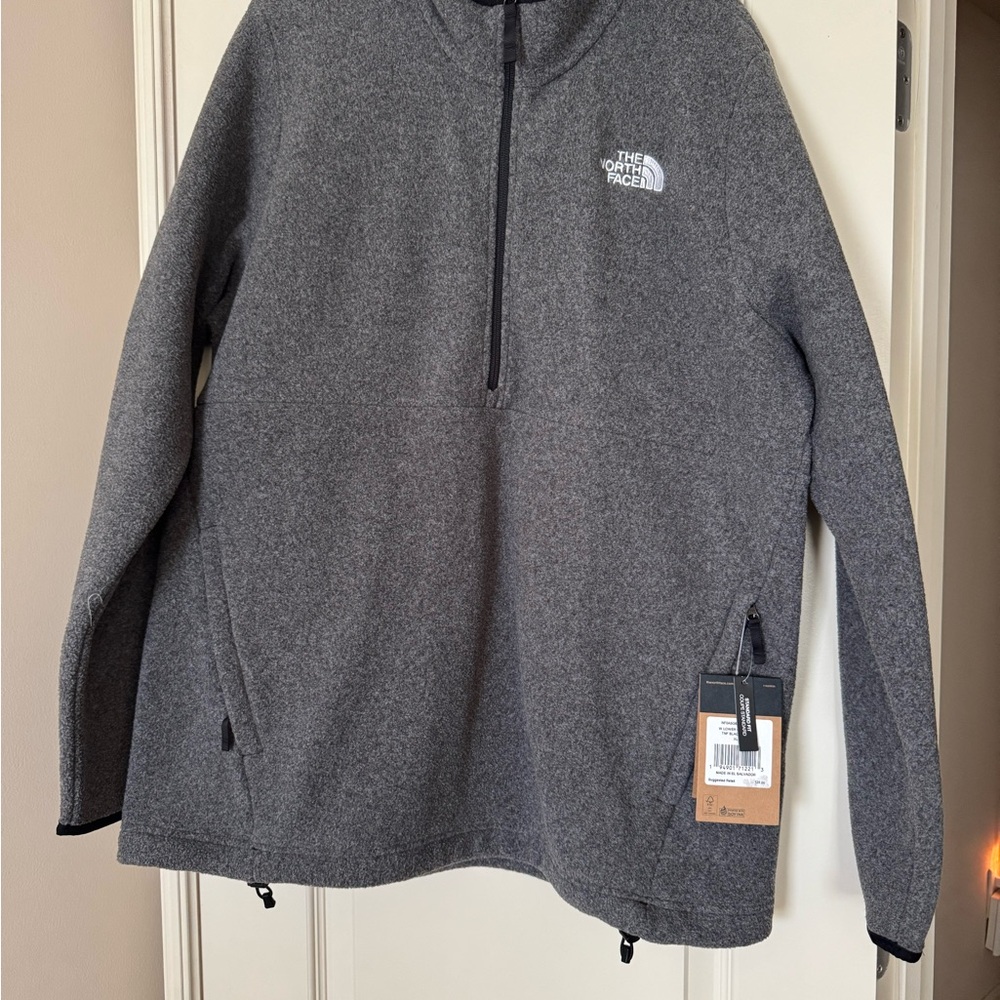 NEW never worn..The North Face Women's Charcoal Zip-Up Sweater